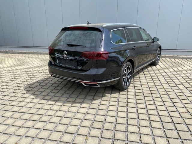 Passat Variant 2.0 TDI Elegance IQ.DRIVE/AHK/MAT