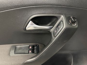 Volkswagen Polo V Style BlueMotionBMT *Klima*SHZ*Radio*MP3