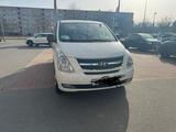 Hyundai H1 2.5 Diesel - gebrauchte Hyundai H-1 aus dem Jahr 2010