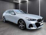 BMW 520d Touring+M SPORTPAKET+ICONIC+AHK+KOMFORTSITZ - BMW 520 in Essen
