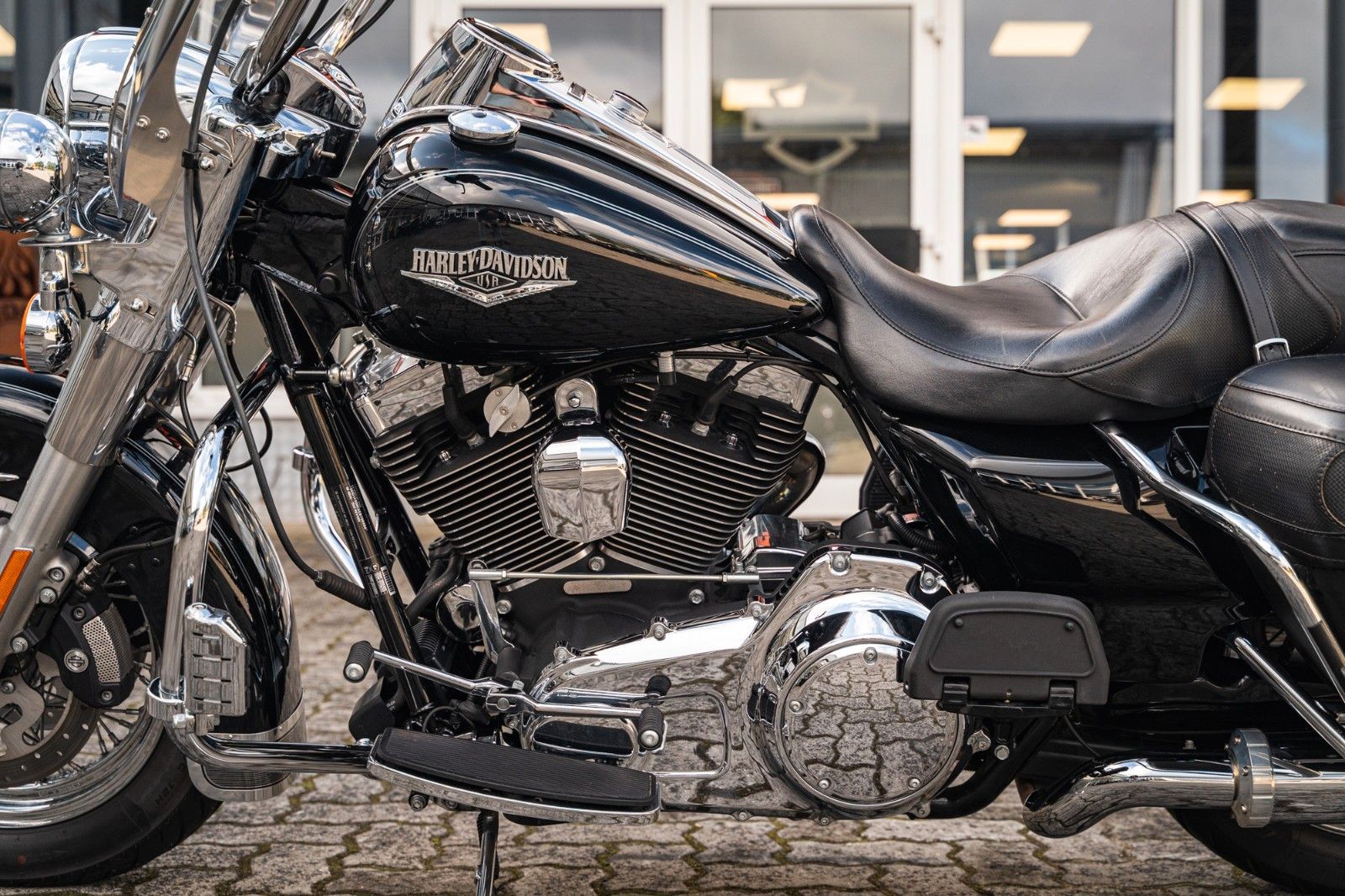 Fahrzeugabbildung Harley-Davidson FLHRC Road King Classic 103 CUI - PENZL  AUSPUFF