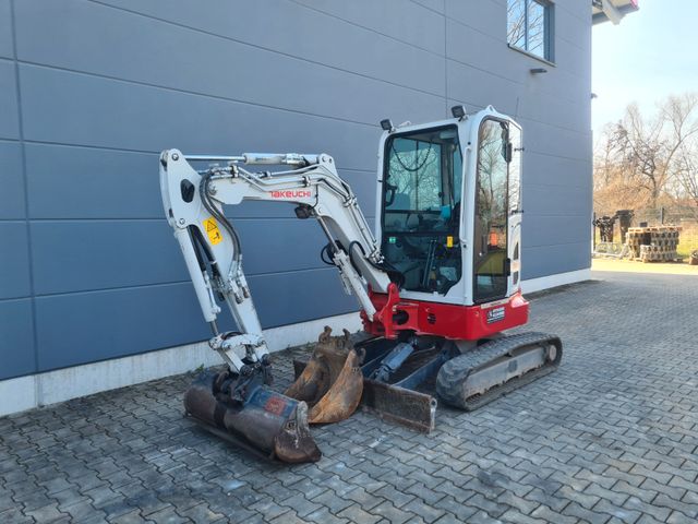 Takeuchi TB 325 R - 2 Löffel