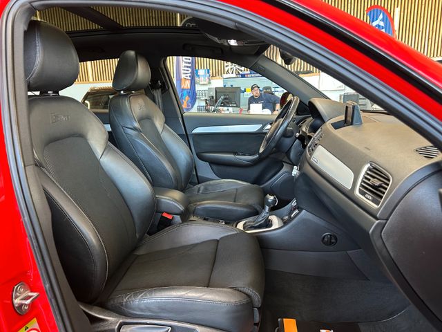 Audi Q3 2.0 TDI quattro *BiXenon*Pano*AHK*SLine*