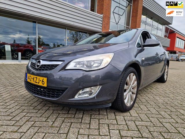 Opel Astra 1.4 Turbo Cosmo