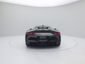 2021 Ferrari SF90 照片 8
