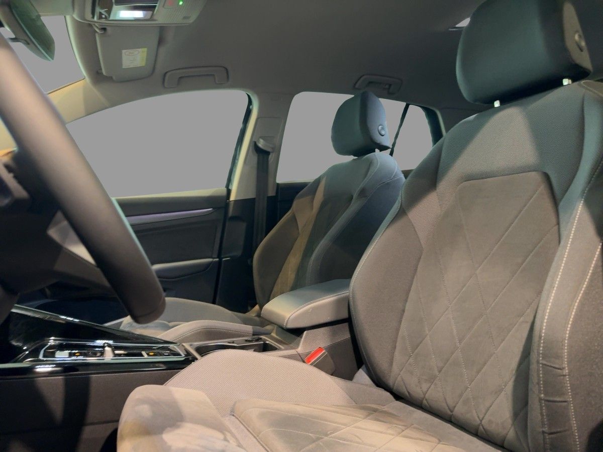 Volkswagen Golf - Bild 13