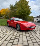 Porsche 944 - rote Porsche 944