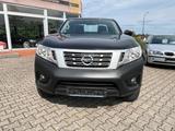 Nissan Navara NP300 Visia King Cab 4x4 - Nissan Navara: King