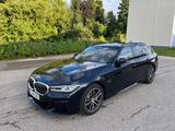 BMW 530e xDrive Touring A - HUD, MSport, AHK