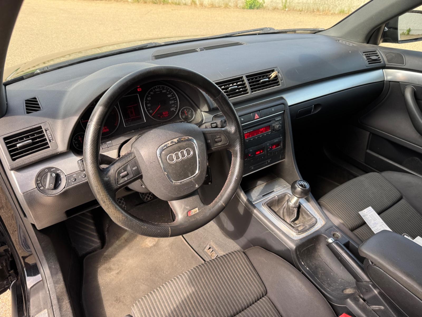 Audi A4 2006 — photo 15