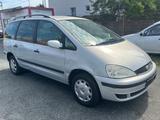 Ford Galaxy 2.3 16V Ghia 7-sitzig - Ford Galaxy: 16v