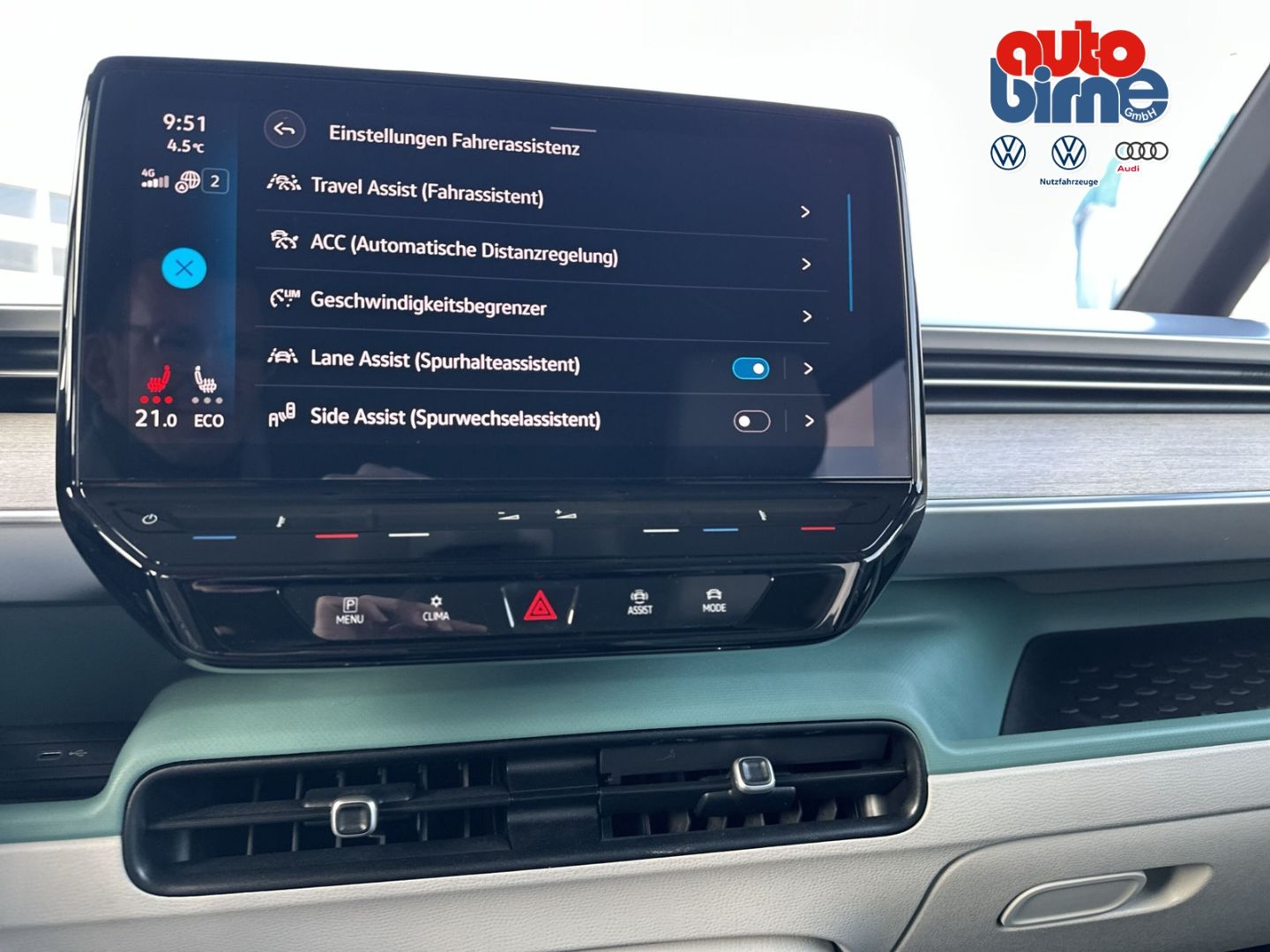 ID. Buzz Pro 150KW AHK Navi Memory Sitze 360 Kam