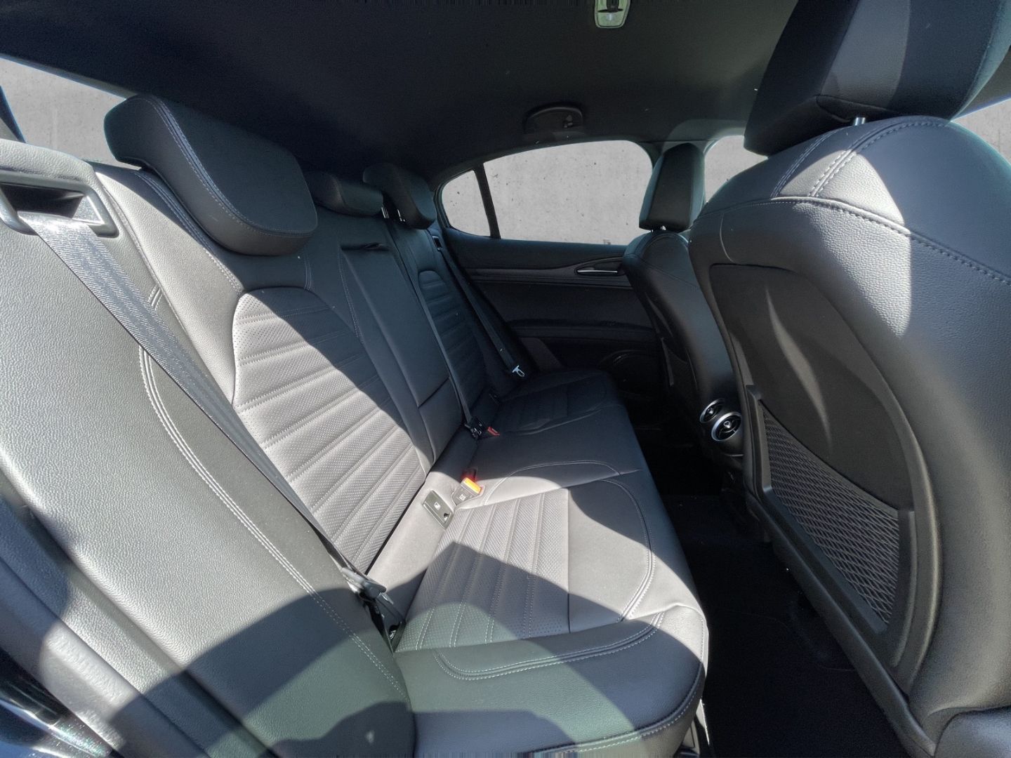 Alfa Romeo Stelvio - Bild 7