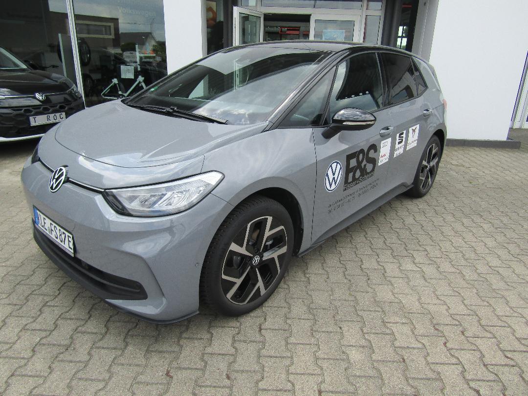 Volkswagen ID.3 Pro 170 kW AHK GJ-REIFEN DAB+ NAVI REAR VIE