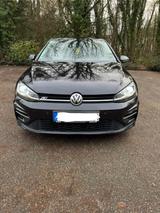 Volkswagen Golf 2.0 TDI R-Line Außen Highline Innen