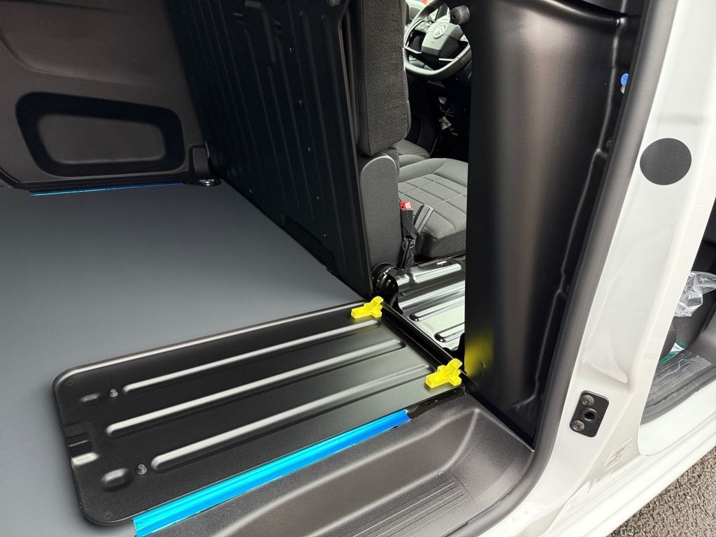 Fahrzeugabbildung Citroën Berlingo 1.5 Diesel 100 M XTR *Sofort verfügbar