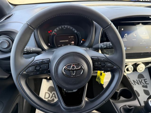 Toyota Aygo X Business Edition