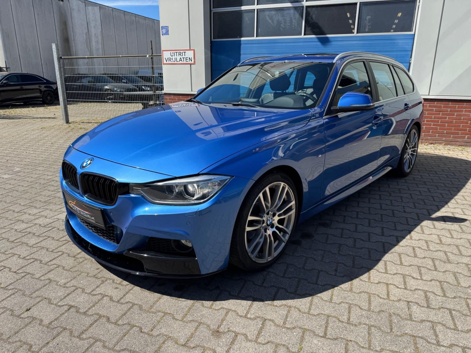 BMW 316 i Touring Aut. *M Paket*Pano*