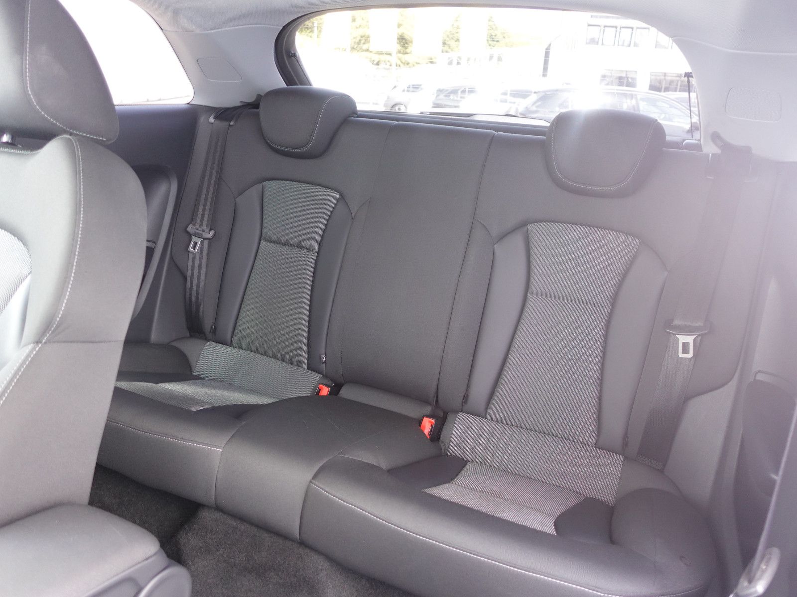 Fahrzeugabbildung Audi A1 sport ultra 1.0TFSI,Navi,Xenon,Sitzhzg,17"Alu