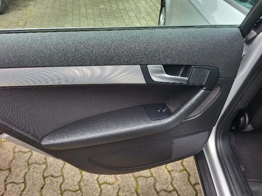 Audi A3 2012 — photo 14
