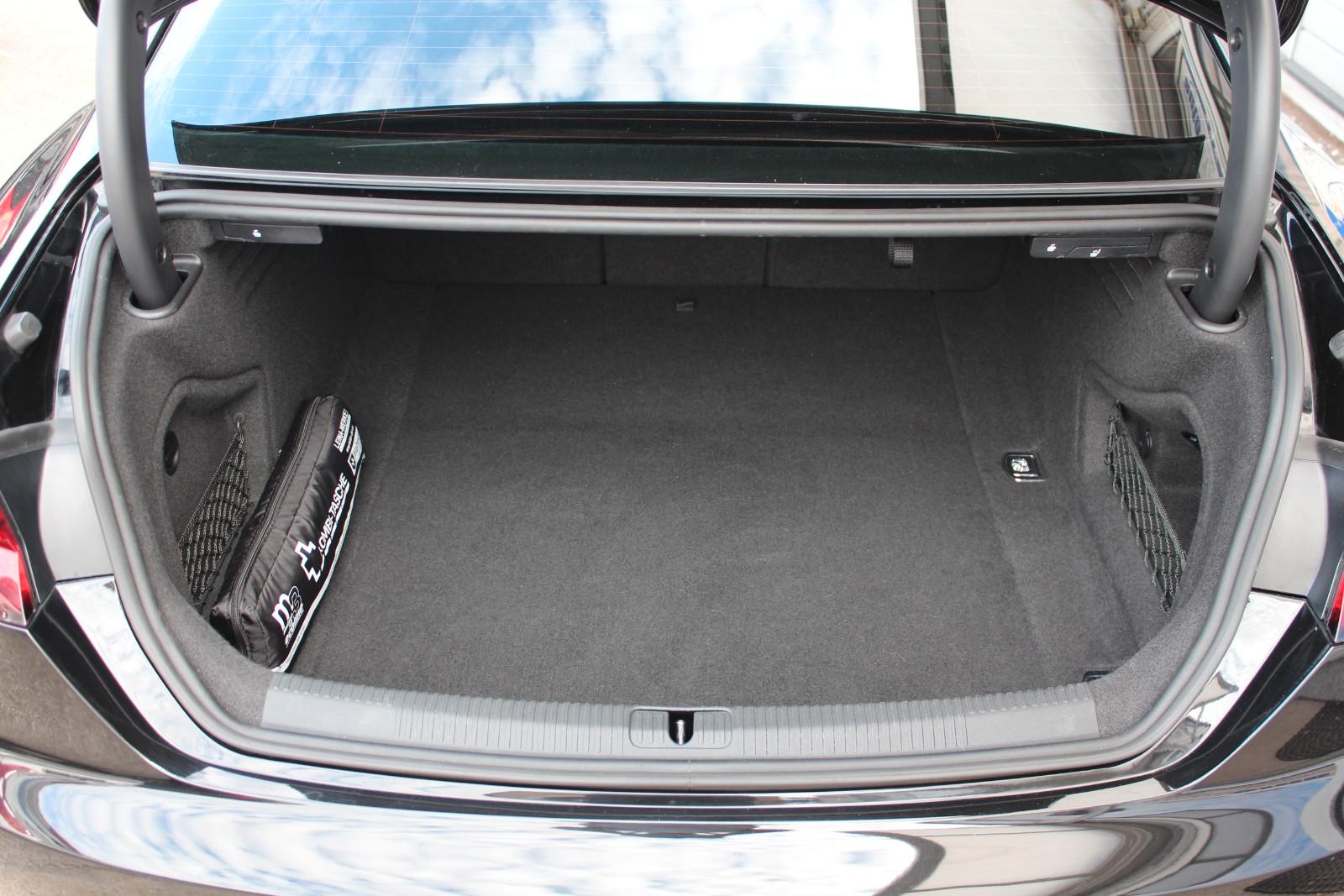 Audi A5 2.0 TFSI Coupe quattro LED*Panorama*R-Kamera