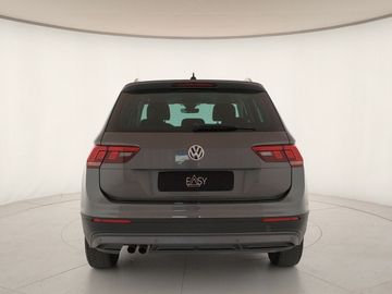 Volkswagen Tiguan - 5