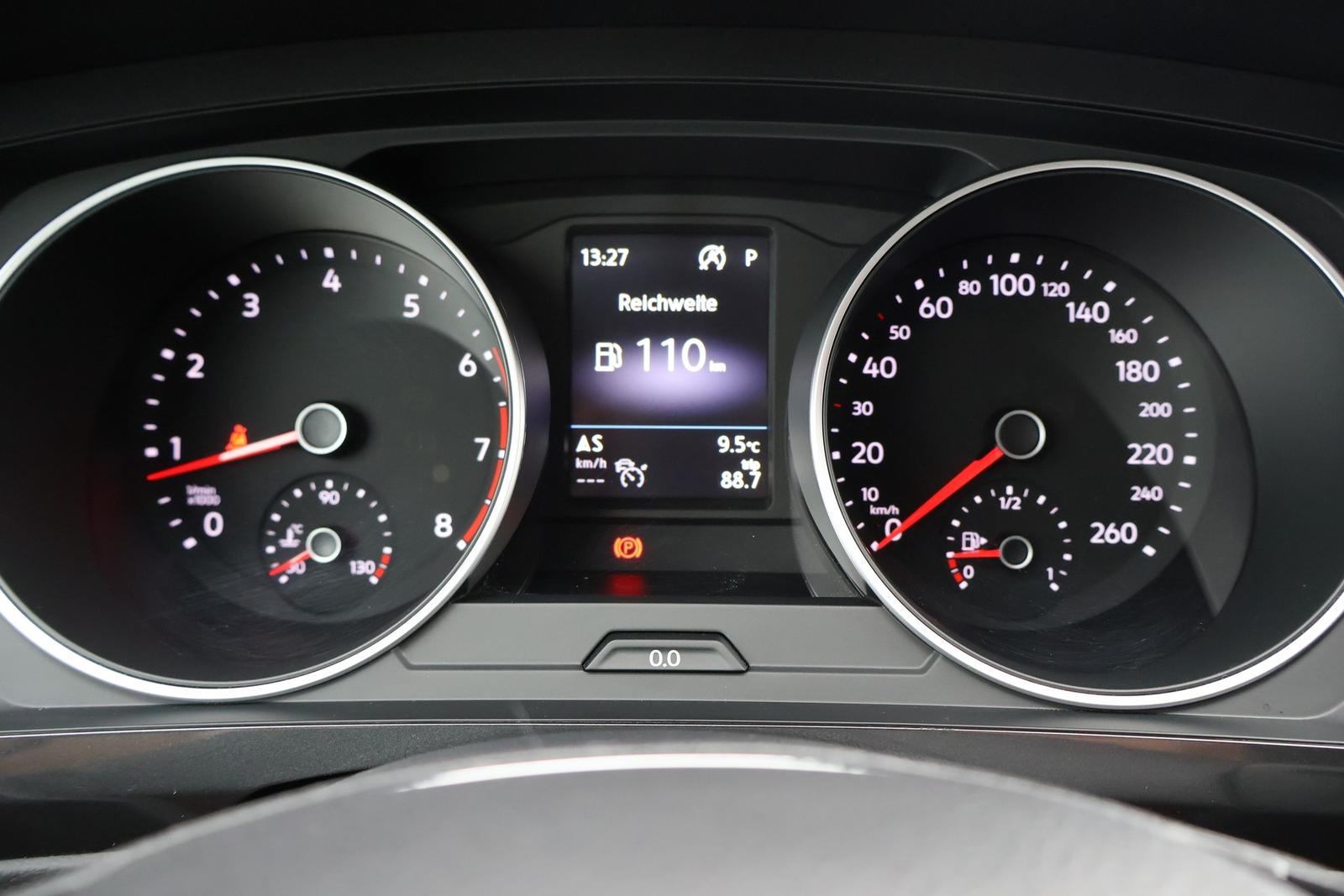Volkswagen Tiguan 1.4 TSI DSG R-Line LED ACC Navi 360° AHK