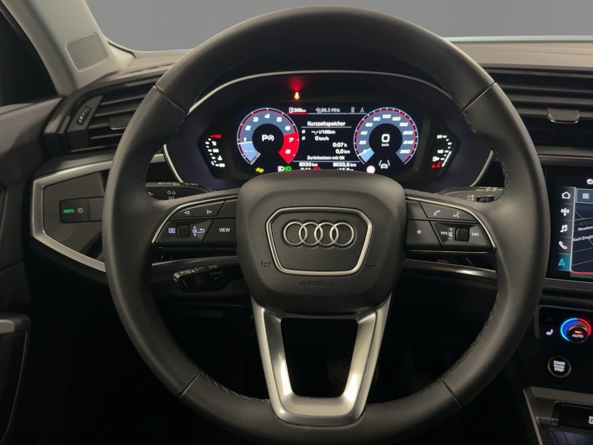 Audi Q3 - Bild 14