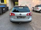 Volkswagen Vw Passat 2.0 TDI - Volkswagen Passat aus 2009: Kombi