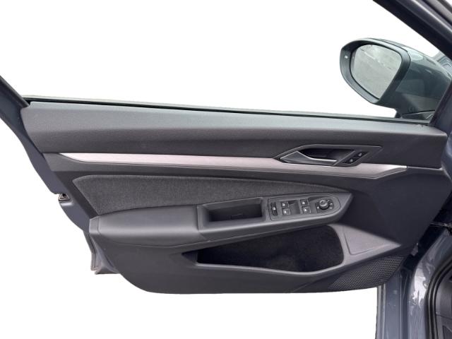 Volkswagen Golf VIII 2.0 TDI Life LED APP-CONNECT AHK RÜFA, миниатюра 16