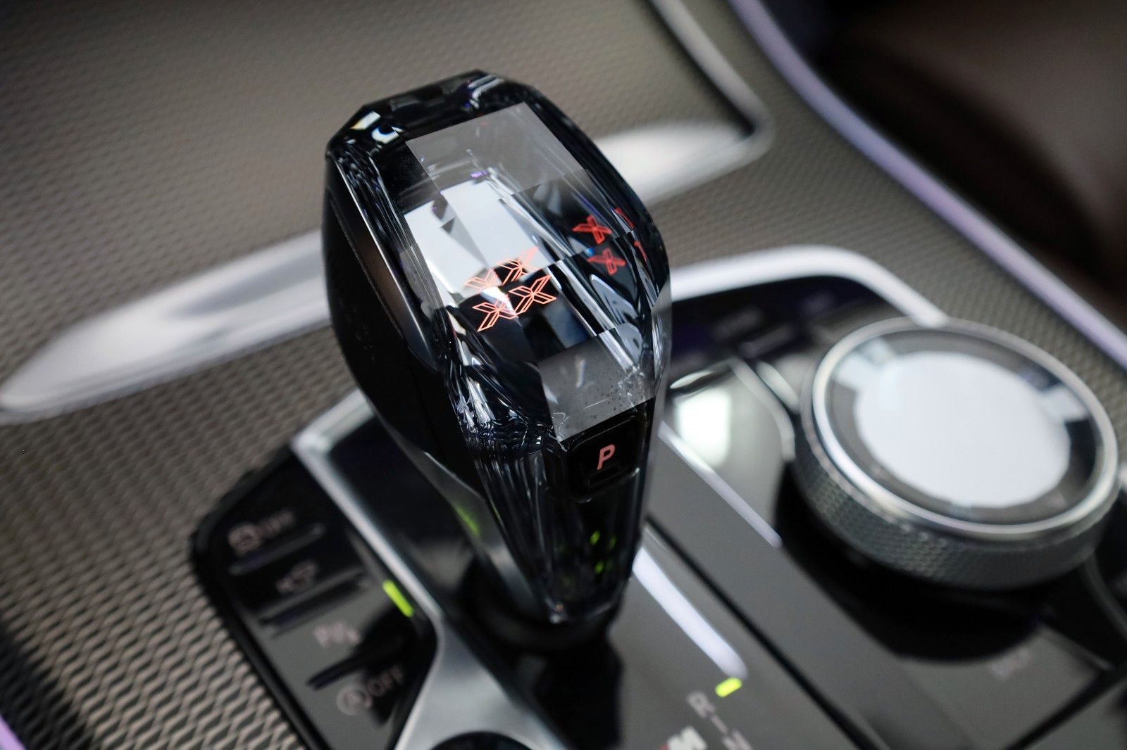 Fahrzeugabbildung BMW X5 M50 d,Panorama,Laser,Soft-Close,HUD, Air-Pak.