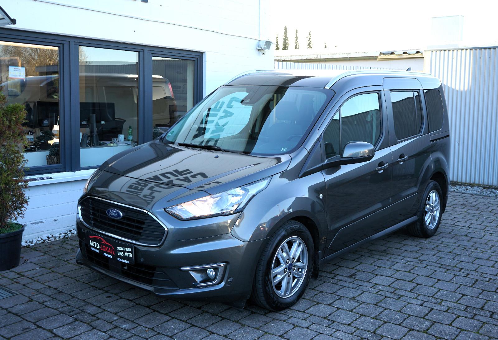Ford Tourneo Connect Titanium Auto-Panor