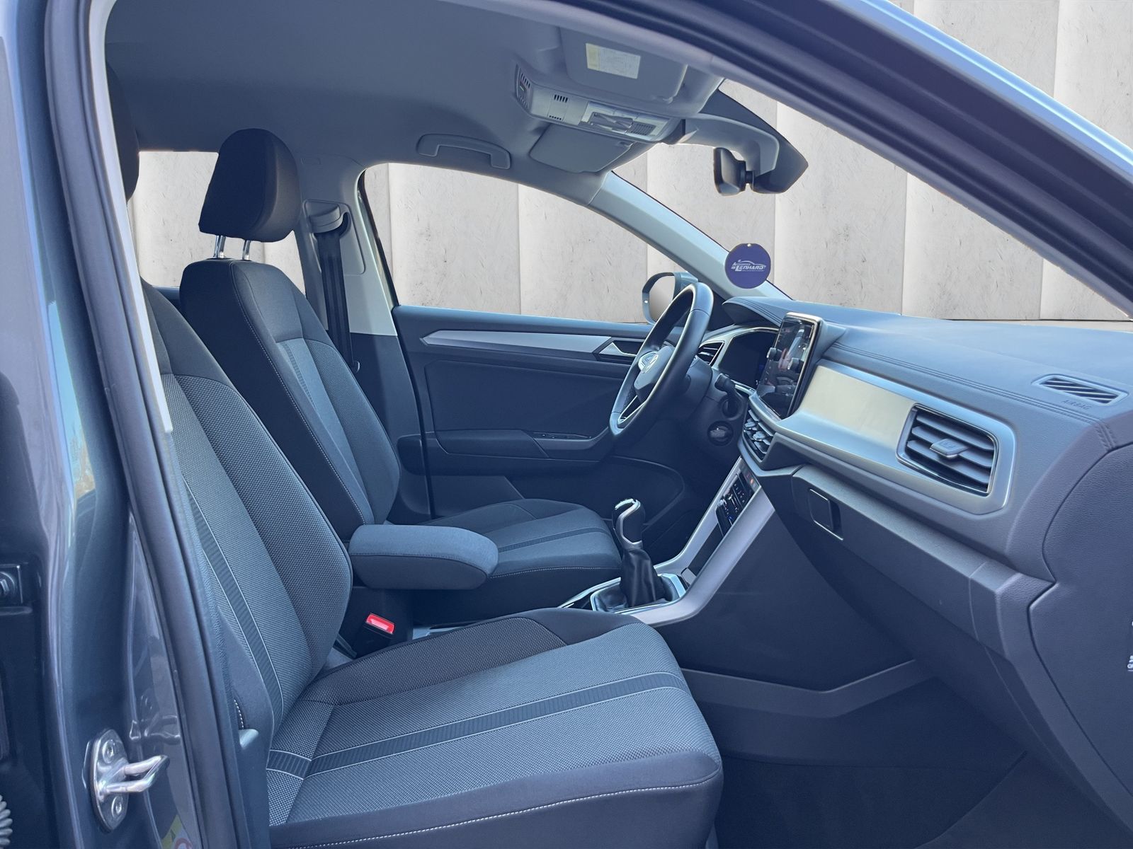 Fahrzeugabbildung Volkswagen T-Roc Life*PDC*ViCo*SmartLink