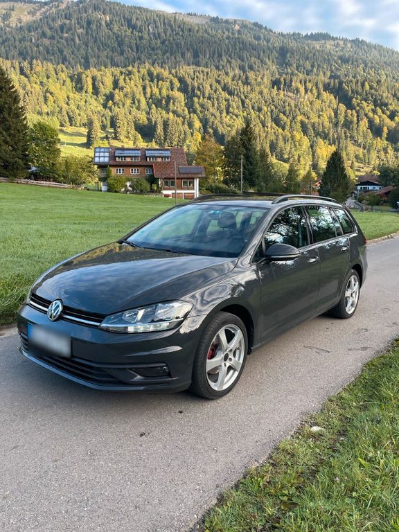 Image of Volkswagen Golf