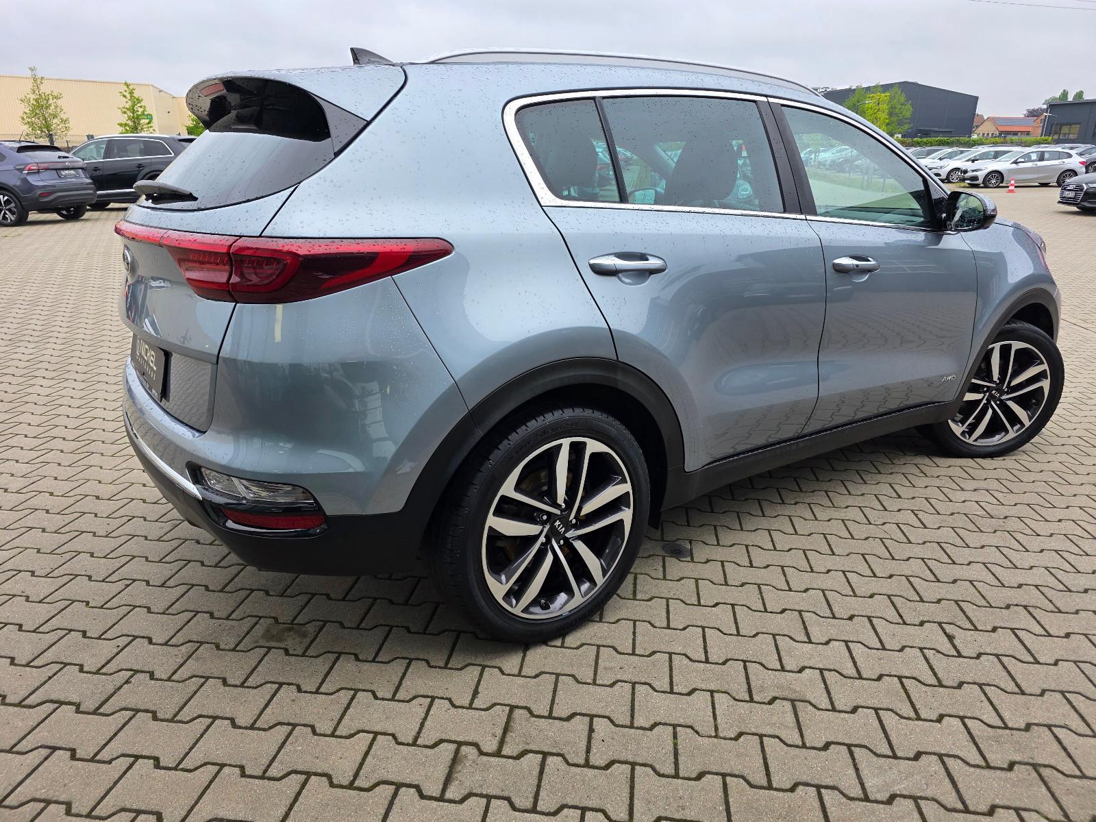 Kia Sportage Spirit 4WD*Bi-Led*Kamera*Pano*Leder*AHK
