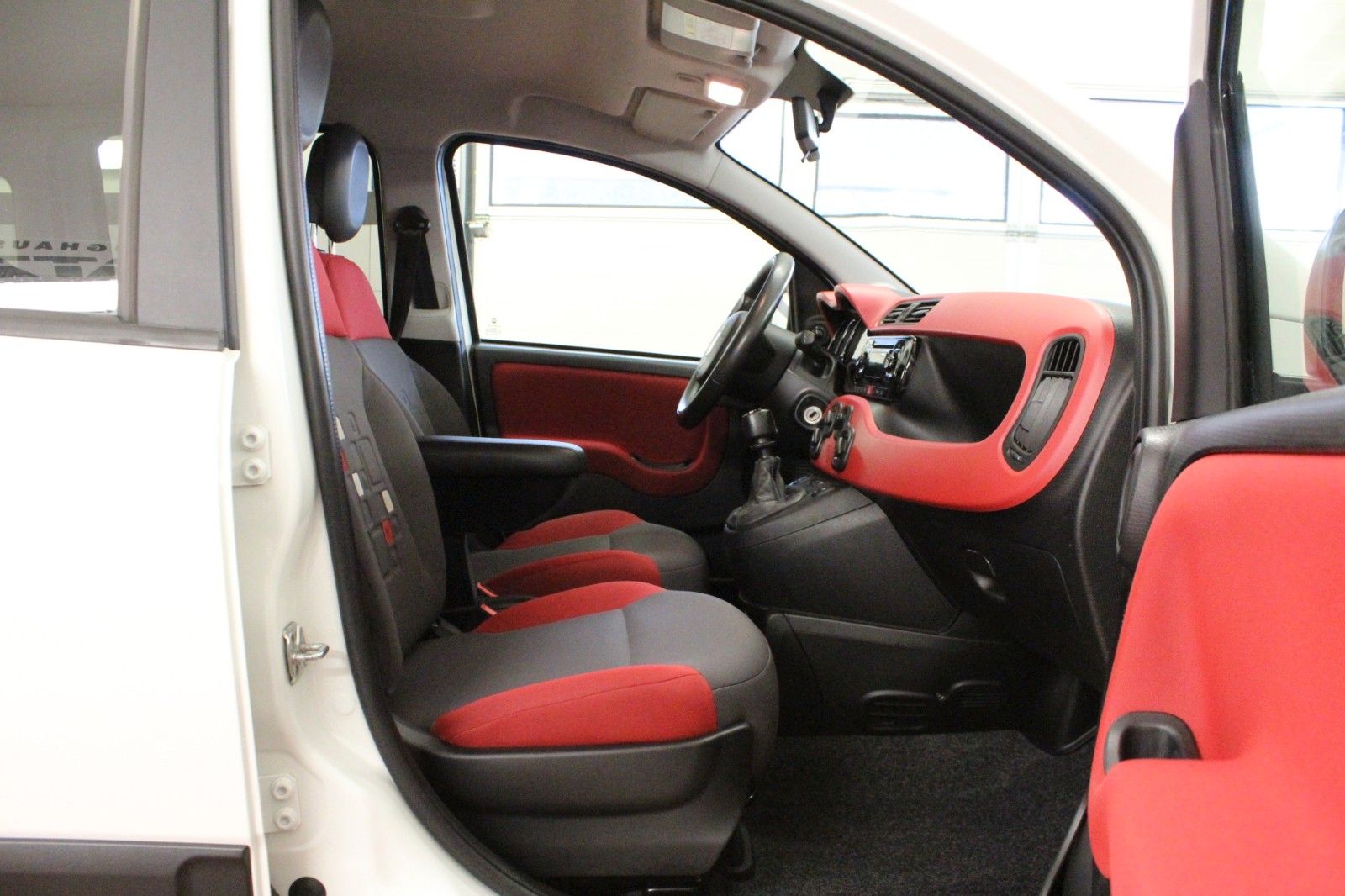 Fahrzeugabbildung Fiat Panda  Lounge 1.2