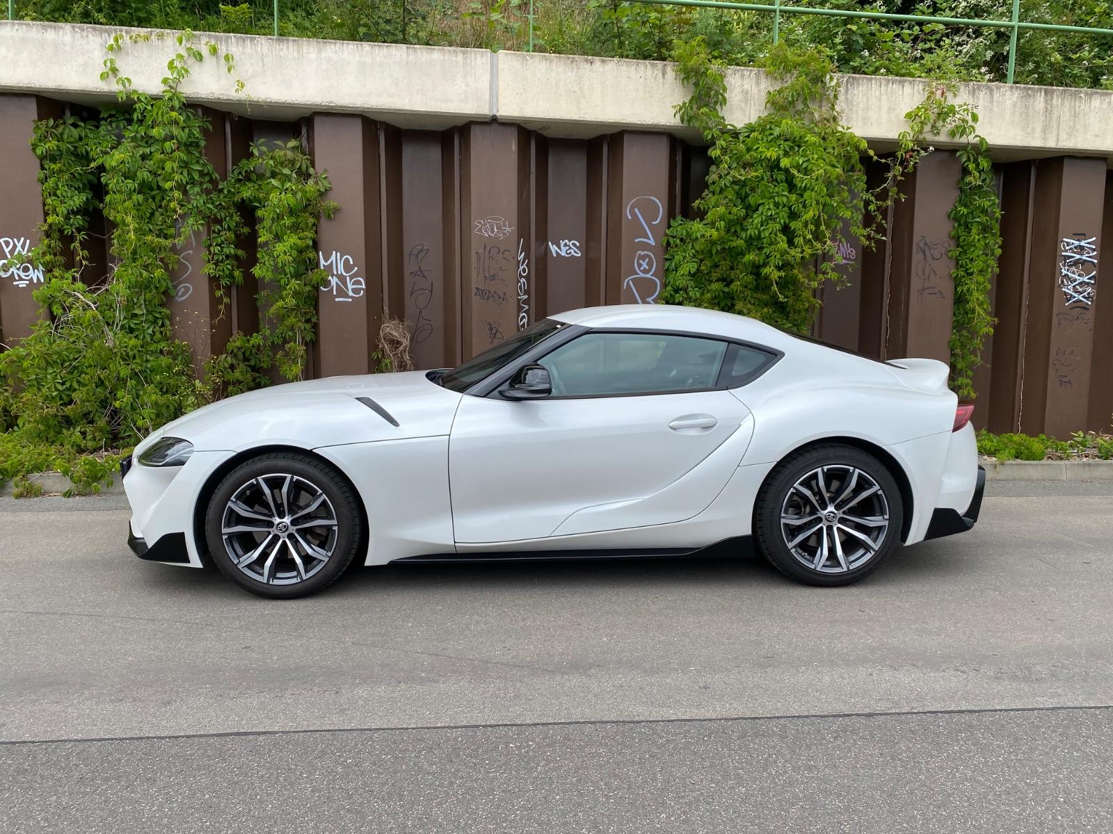 Toyota Supra GR 2.0 Pure Automatik / TOP-Zustand !