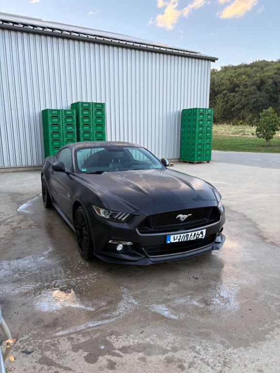 Image of Ford Mustang
