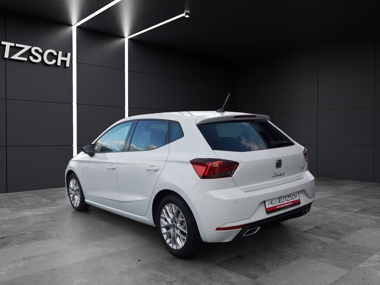 Fahrzeugabbildung SEAT Ibiza TSI FR LED ACC AID NAVI PDC SHZ LM