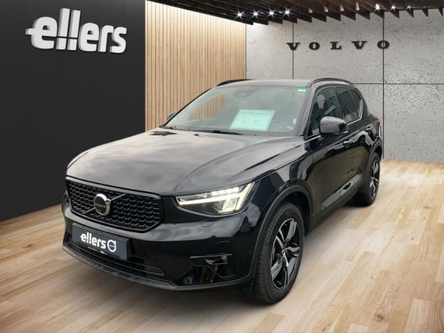 Volvo XC40 B4 Benzin Plus Dark Abstandstempomat Kamera