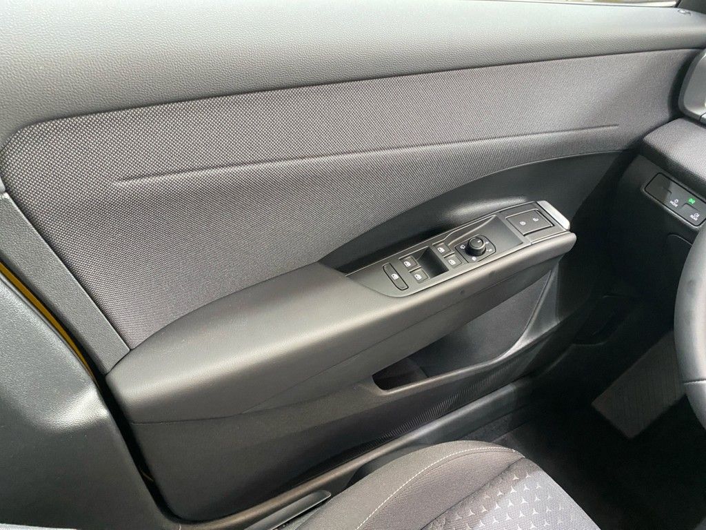 Volkswagen T-Roc - Bild 12