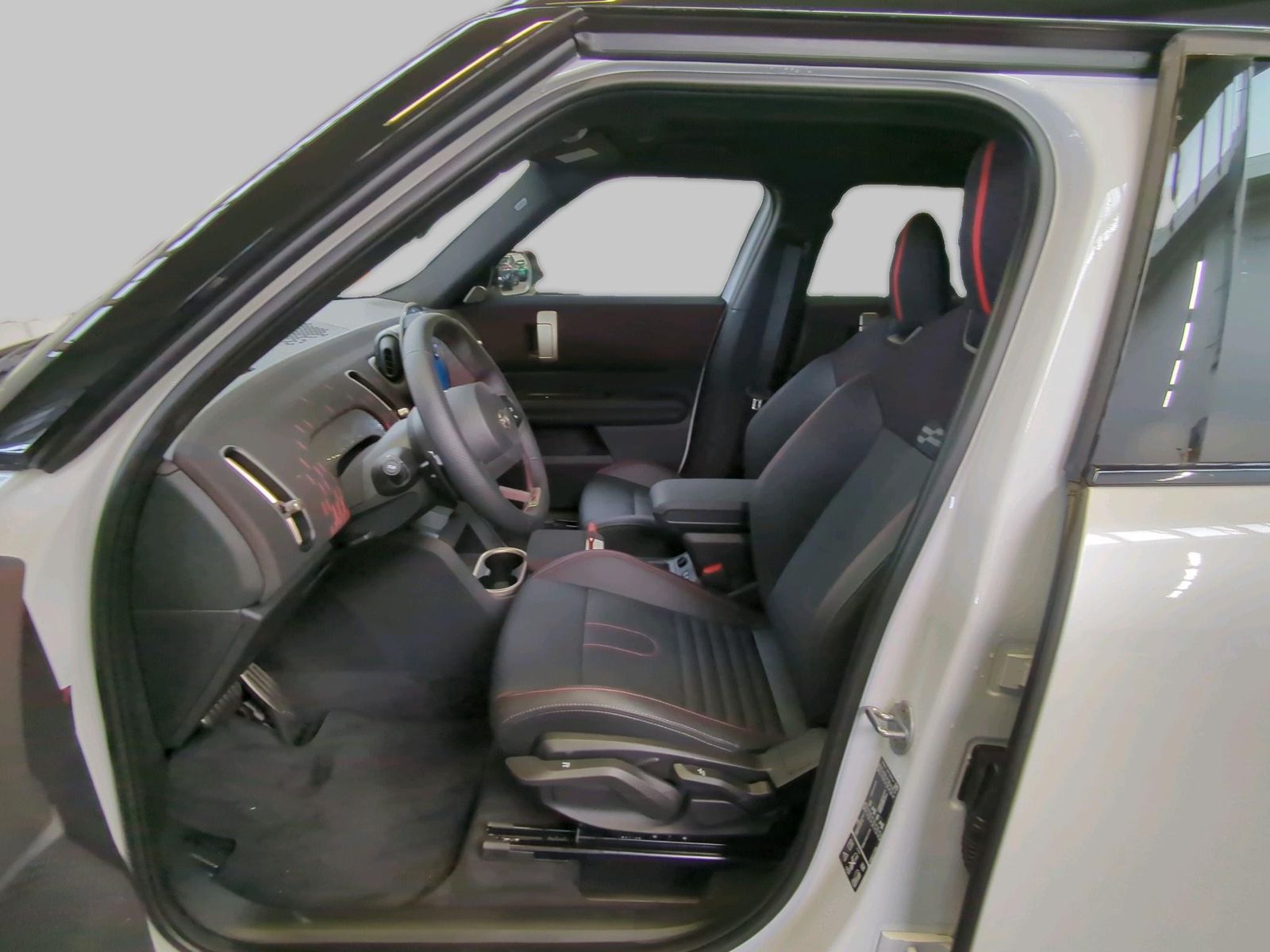 MINI John Cooper Works Countryman - Bild 11