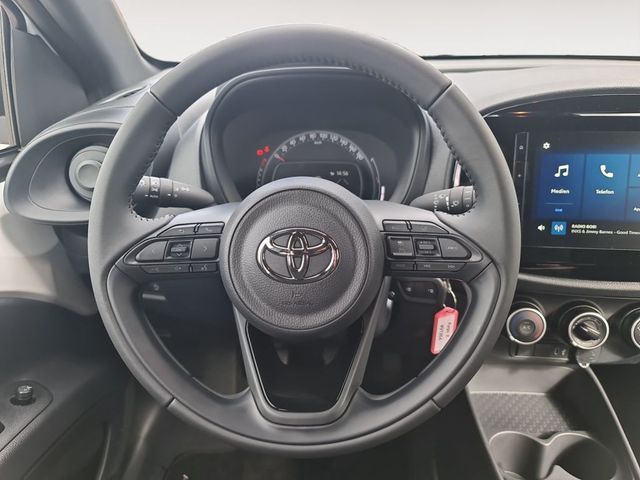 Aygo X Play