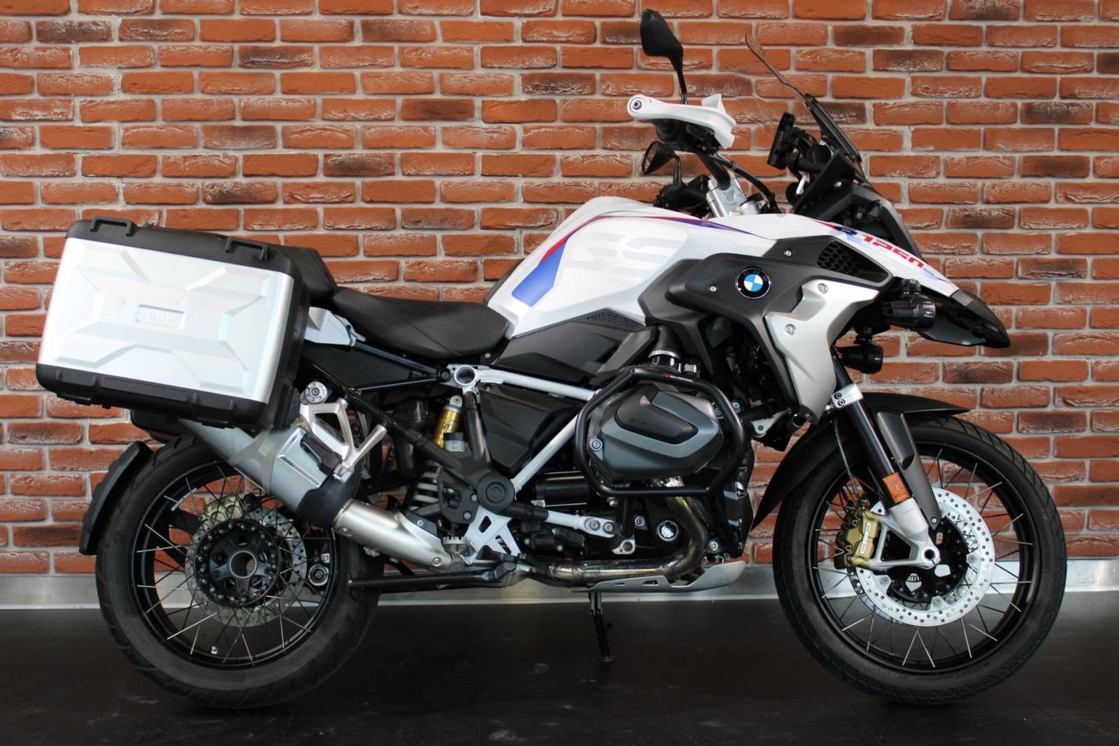 BMW R 1250 GS + 4 Pakete + Koffer + Style Rallye