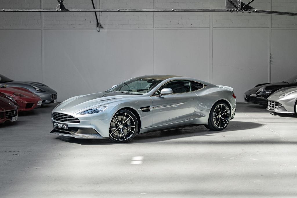 Aston Martin Vanquish