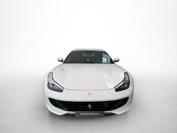 صورة 2 لـ 2019 Ferrari GTC4LUSSO