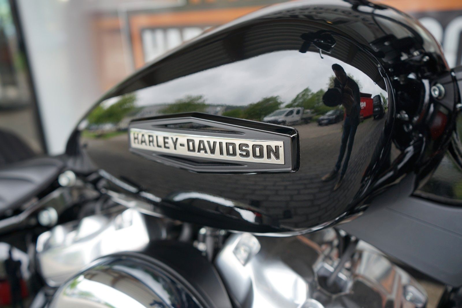 Fahrzeugabbildung Harley-Davidson Street Bob 117 Speichen 2025 Sofort Verfügbar