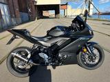 Yamaha YZF-R3 - YAMAHA YZF R3