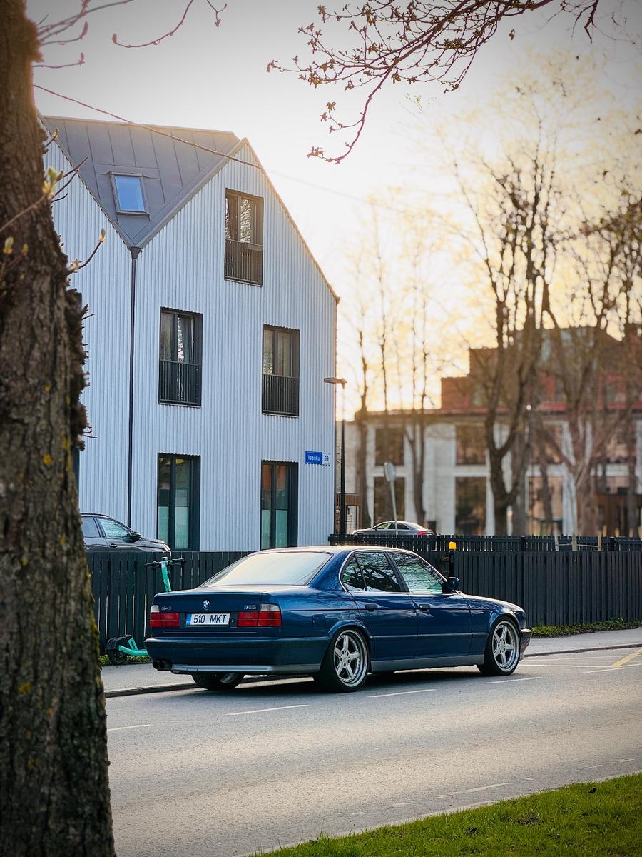 BMW E34 M5 3.8L