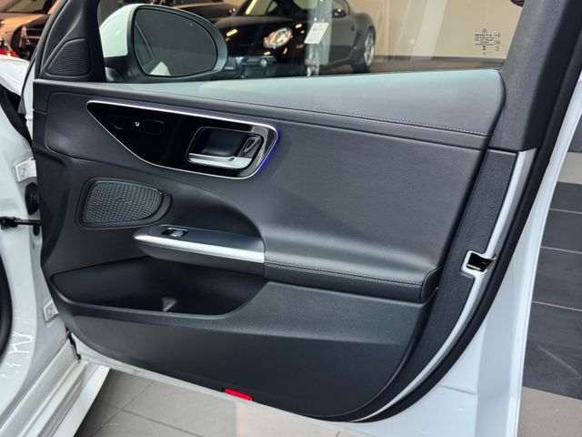 Mercedes-Benz C 180 Lim. AMG*LED*LEDER*MASSAGE*CAM*AMBIENTE